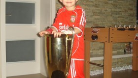 爱体育-英超球队球员毁约事件回顾及影响分析